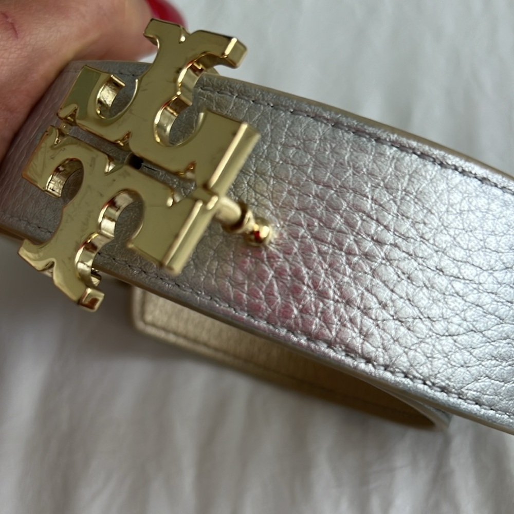 Tory Burch Silver Logo Buckle Reversible Belt - Picture 10 of 12